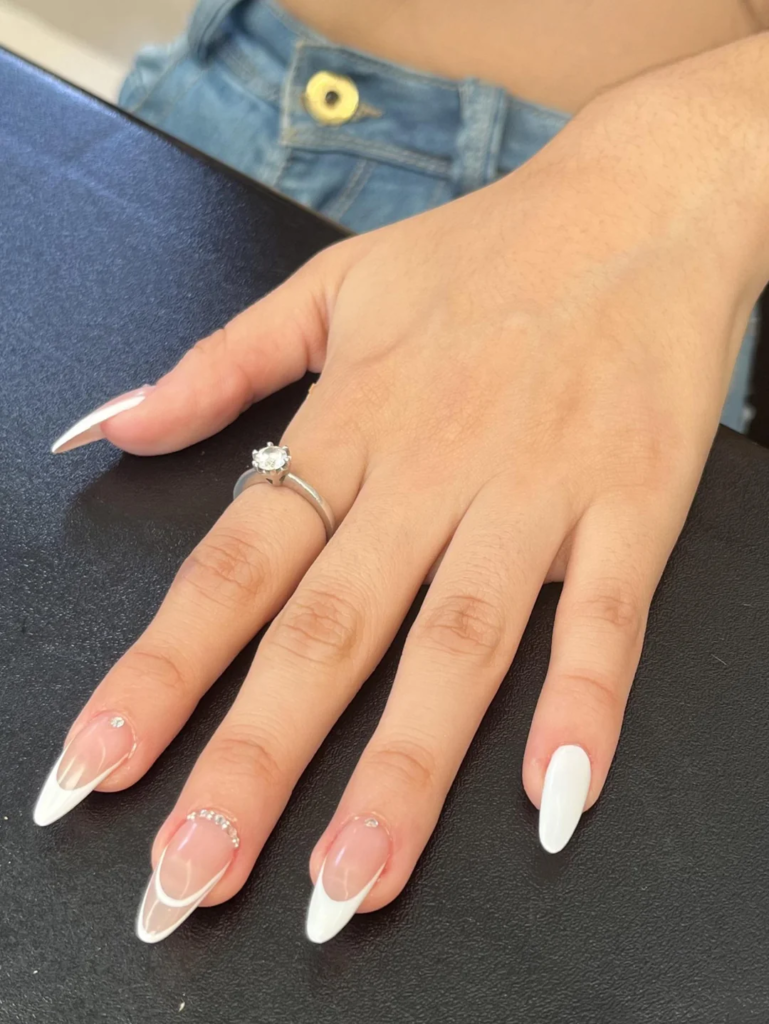 Elegant Nails: 40 Classy Nail Designs, Colors & Timeless Manicure Ideas 9 Luxury Elegant Nail Styles