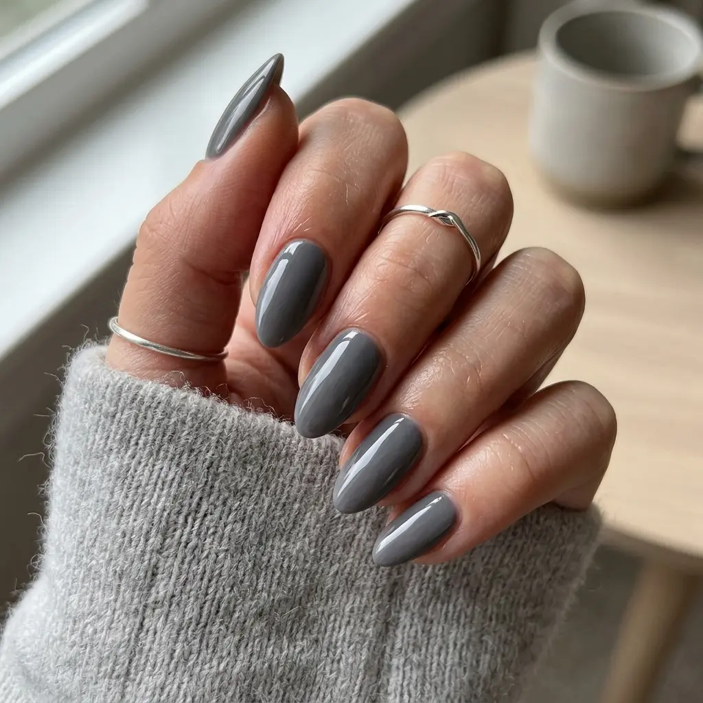 Smoky Gray Nails
