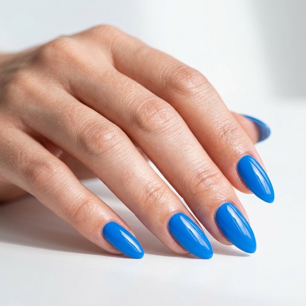 21 Blue Nails for Summer Ideas That Feel Fresh and Beautiful 22 Bright Blue Glossy Nails